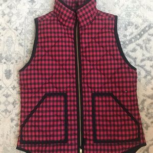 J crew buffalo check vest (S)